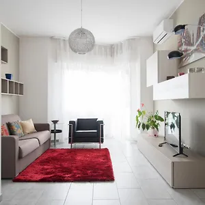 Appartamento Youhosty - Delle Genziane 7, Milano